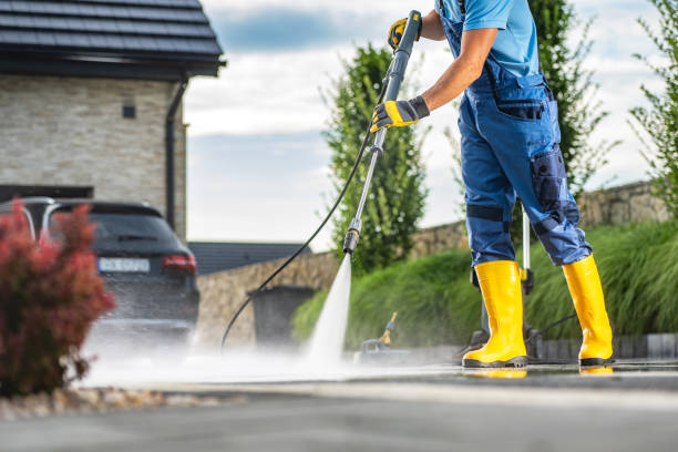Best Parking Lot and Garage Cleaning  in Llender, CA